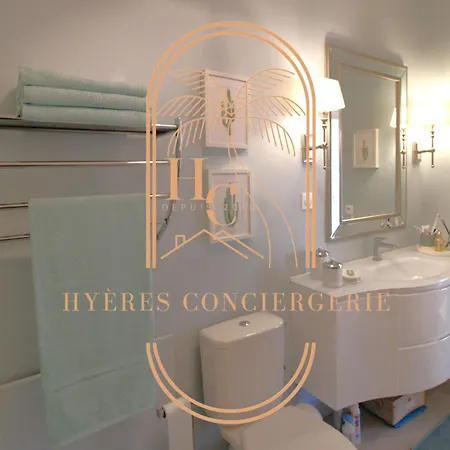 La Demeure 3 Etoiles Du Mont Des Oiseaux By Hc * 히에레